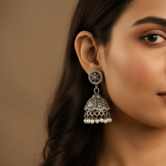 SHINNY SILVER OXIDISED JHUMKI