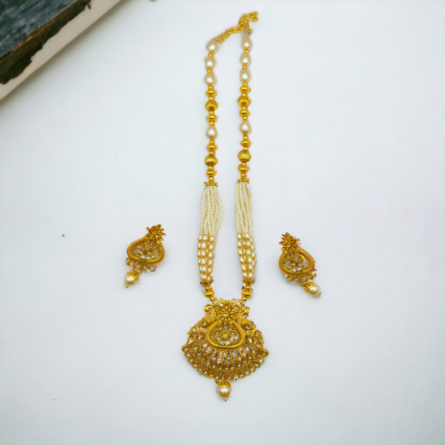 Golden Kundan Pearl Beaded Necklace Set