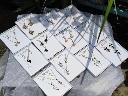 BEAUTIFUL CHAIN & EARRINF SET