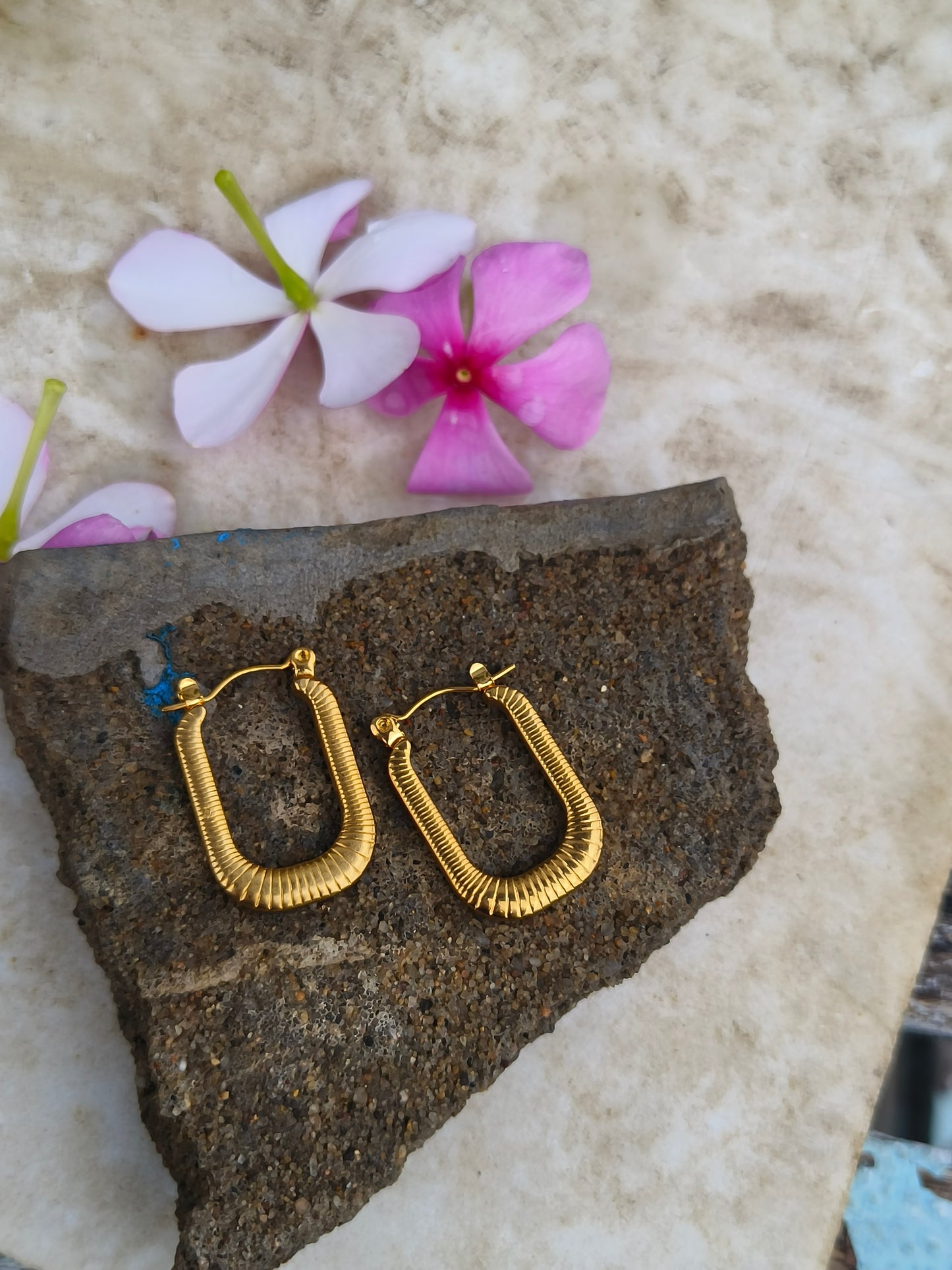 Classic Golden Hoop Earrings | Timeless Everyday Style
