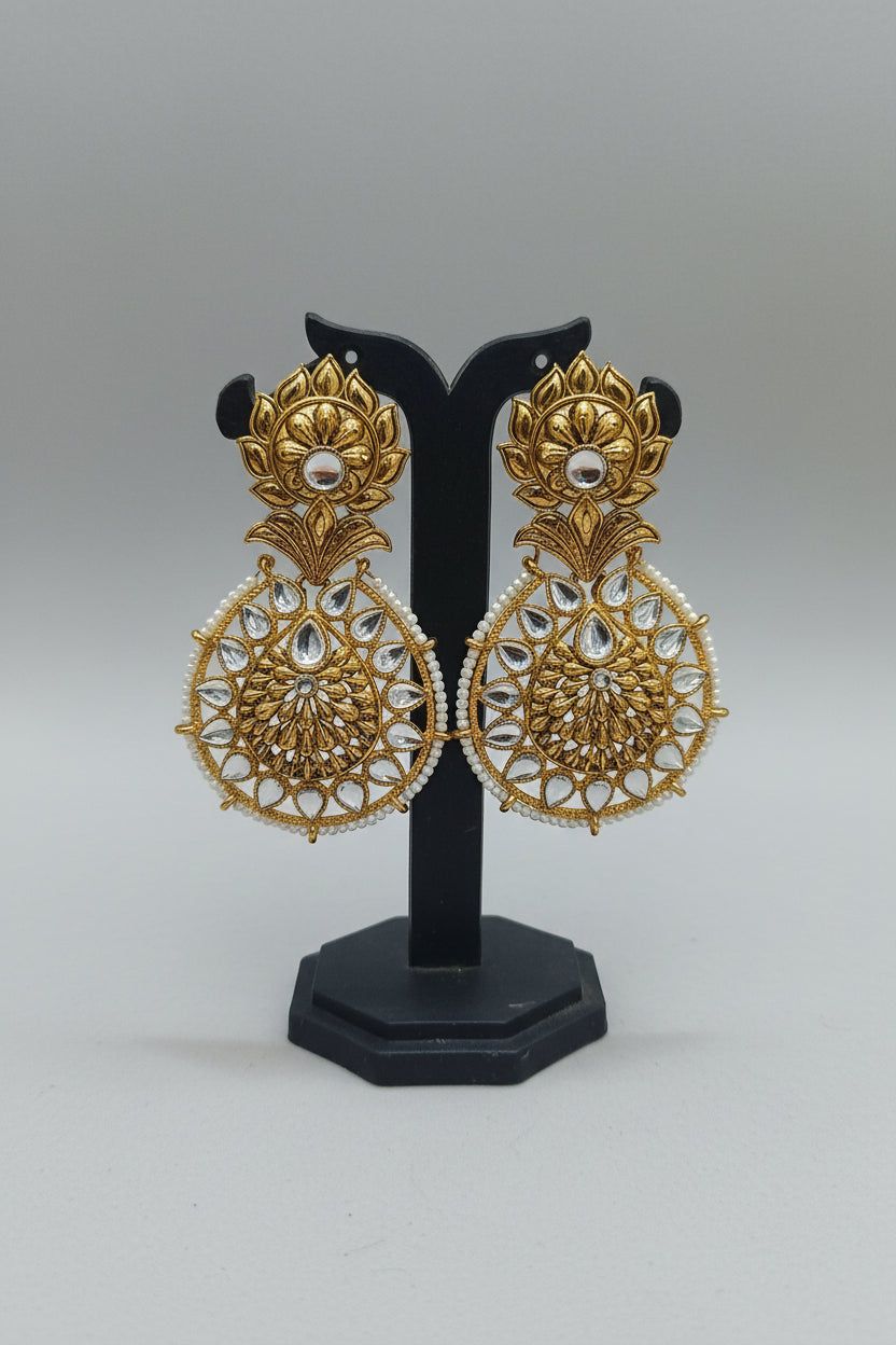 Elegant Gold Kundan Teardrop Earrings