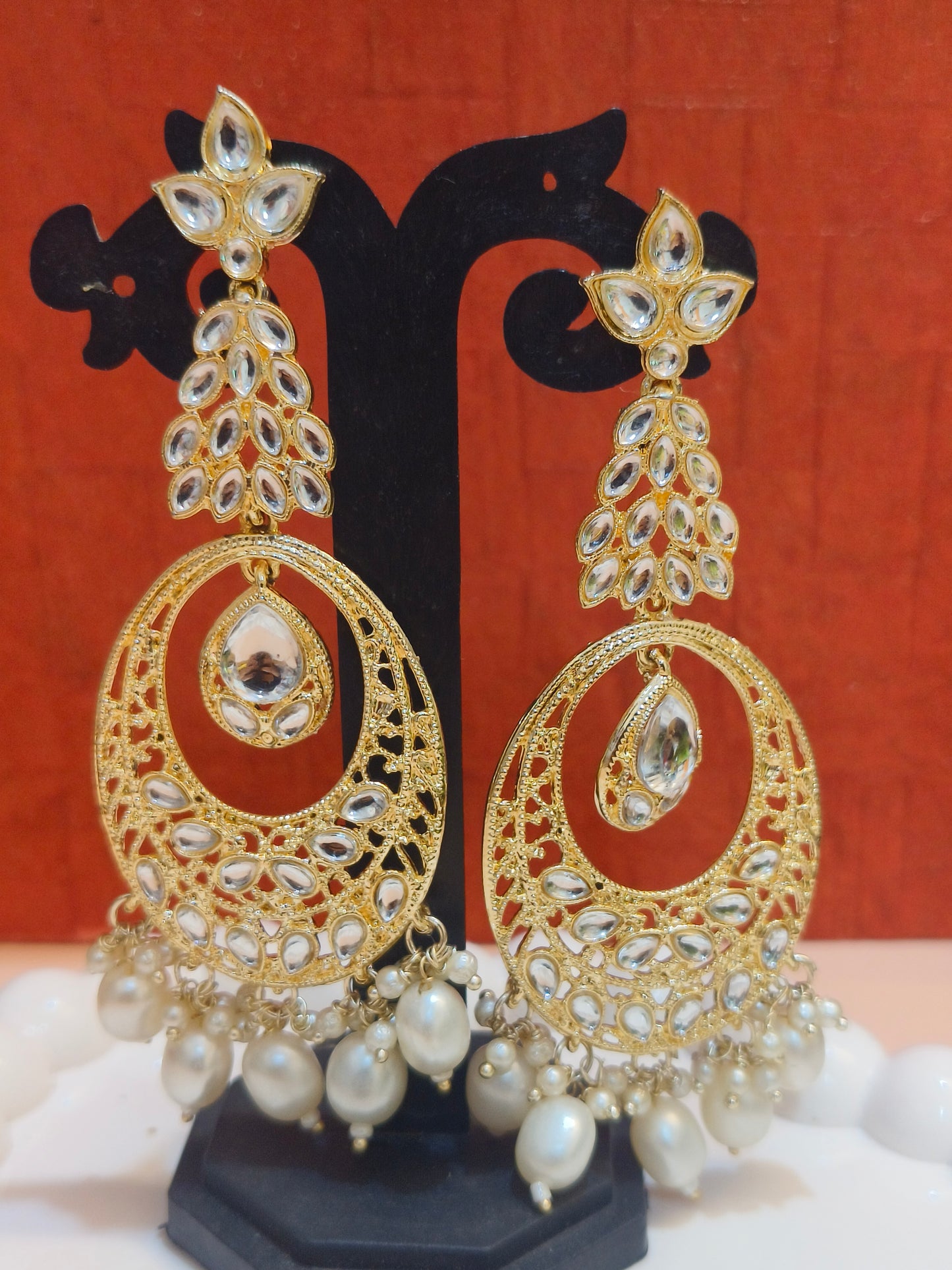 BEAUTIFUL GOLDEN LONG EARRINGS