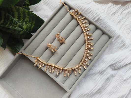 ROSE GOLD FINE STONE AMERICAN DIAMOND NEACKLACE