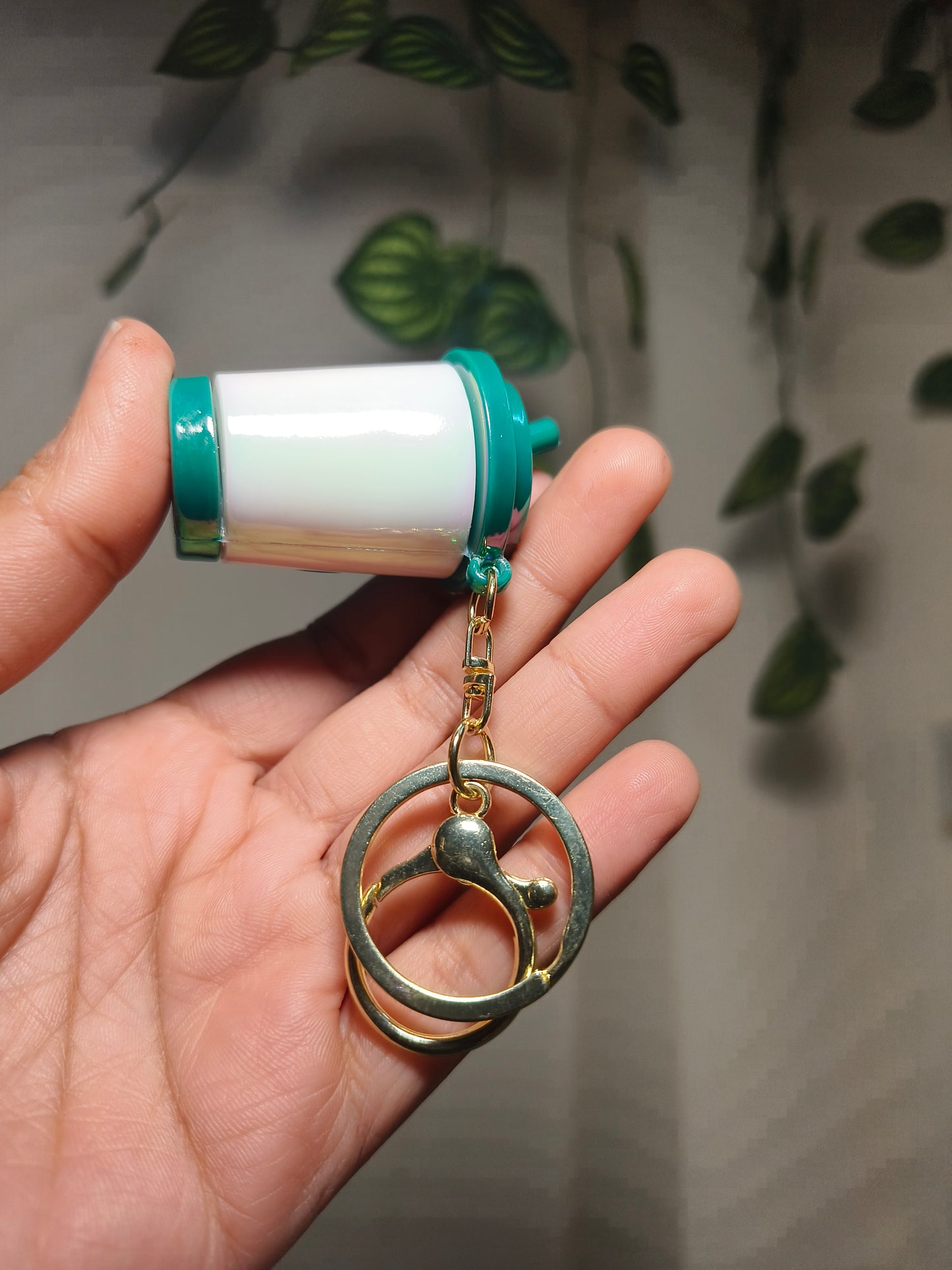 Mini Coffee Cup Keychain | Starbucks Style Cute Tumbler Keyring for Keys, Bags & Gifts