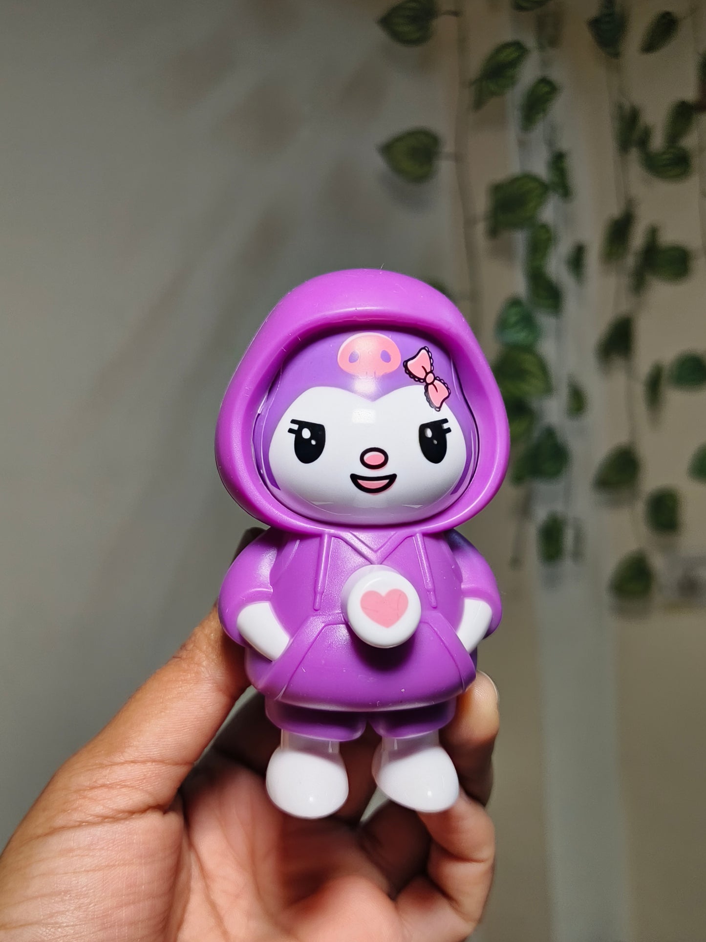 Face Changing Cute Cartoon Keychain – Kawaii Style Mood Changing Keychain for Kids & Girls