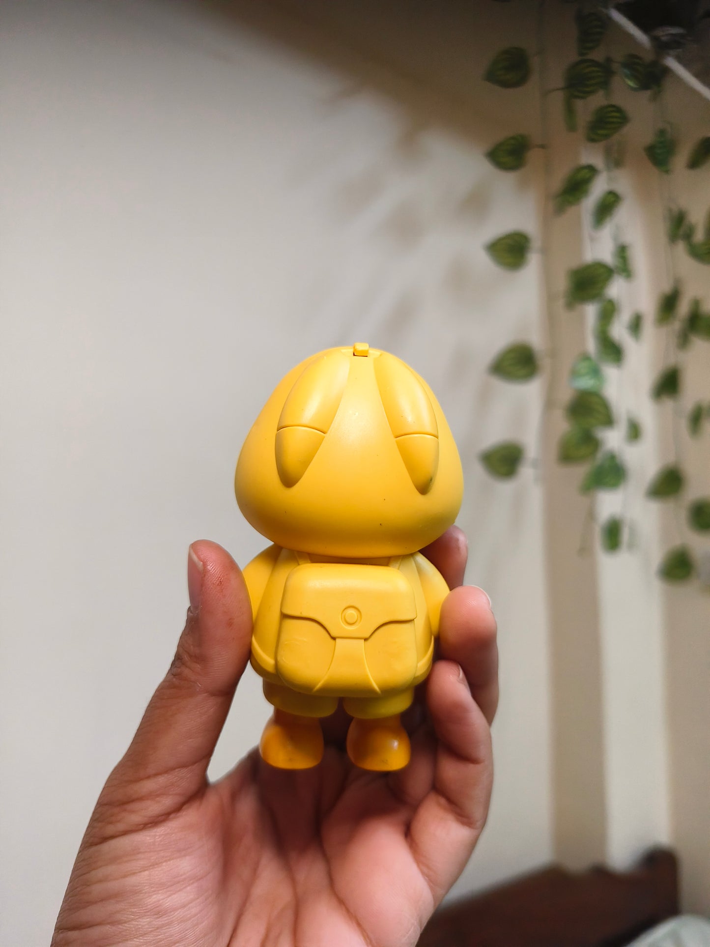 Shinchan 3 Mood Changing Keychain | Cute Shin Chan Hoodie Flip Face Keyring | Cartoon Anime Collectible