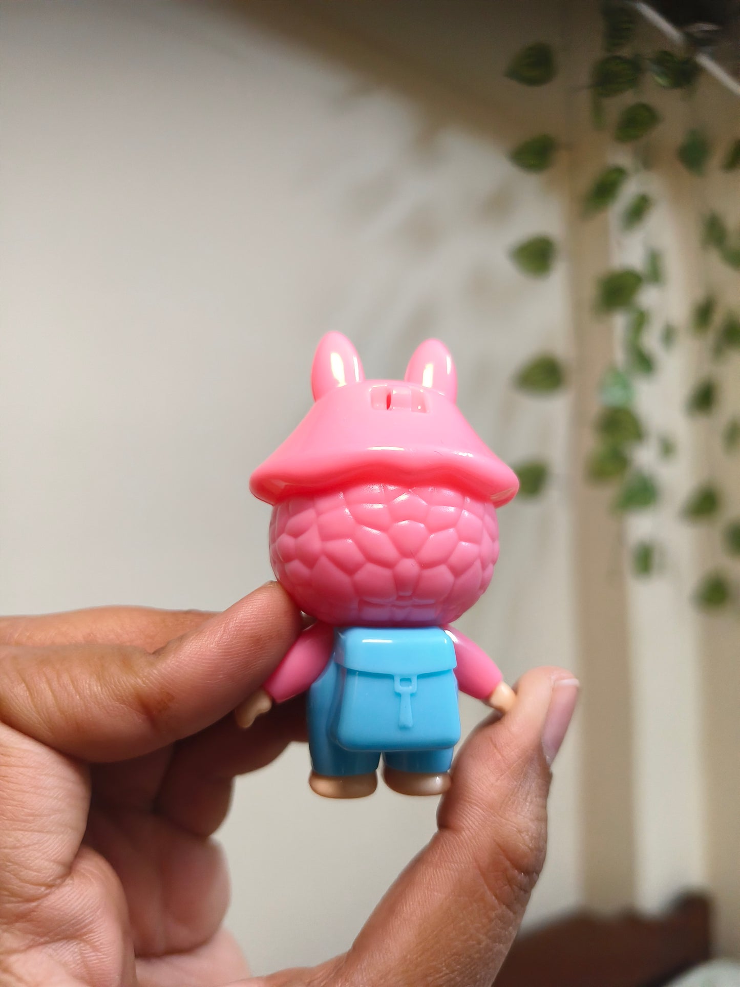 Mini Mood Changing Cute Character Keyring | Color-Changing Emotional Keychain | Aesthetic Bag & Car Charm Gift