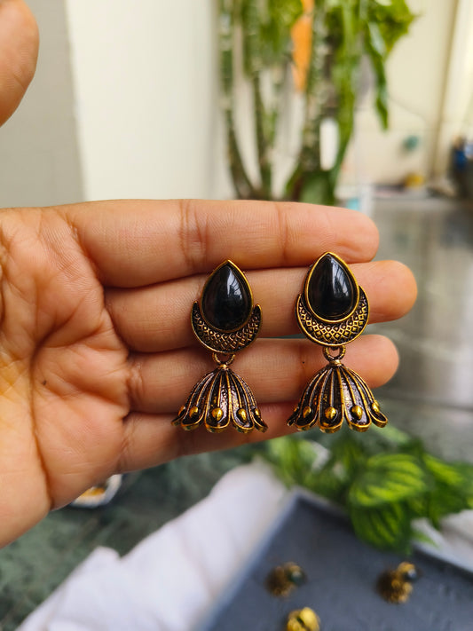 Neetanjli Drops :Antique Gold Green Stone Stud Earrings
