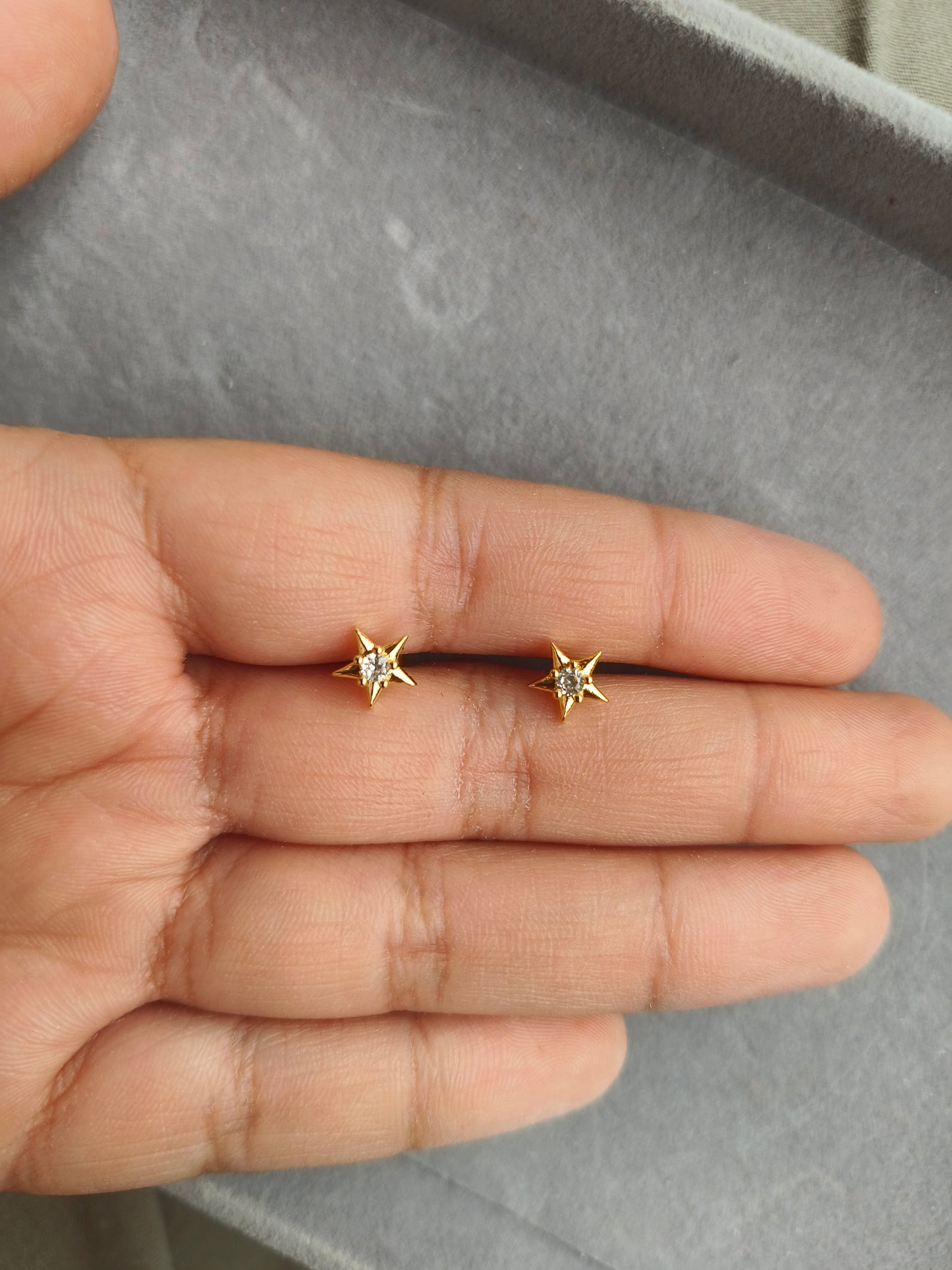 Ball Back Star Studs |BB34