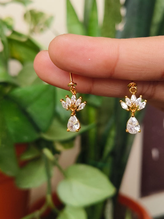 Floral Teardrop Flat Back For Vertical Helix Piercing ✨