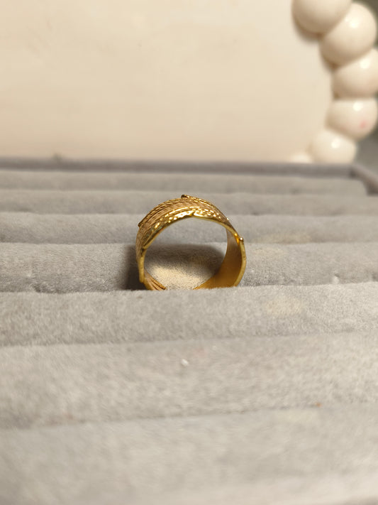 Luxury Gold Feather Ring for Women |