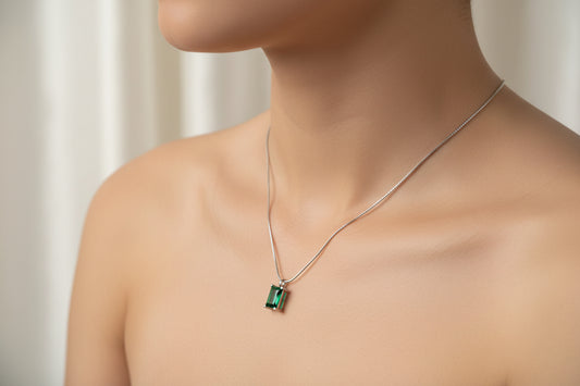 Waterproof & Anti-Tarnish Emerald-Cut Green Pendant Necklace