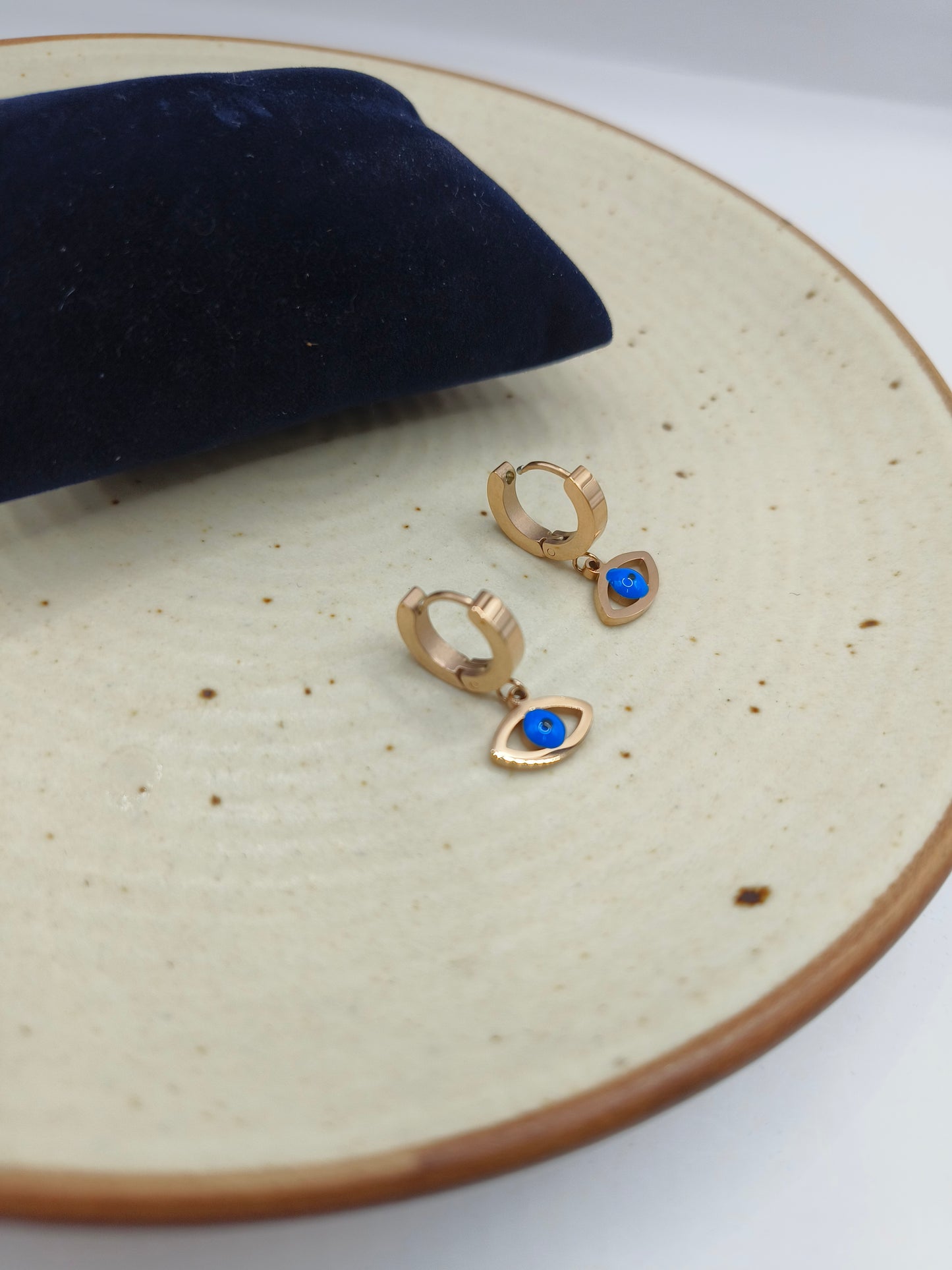 ANTITOURNISH EVIL EYE HOOP