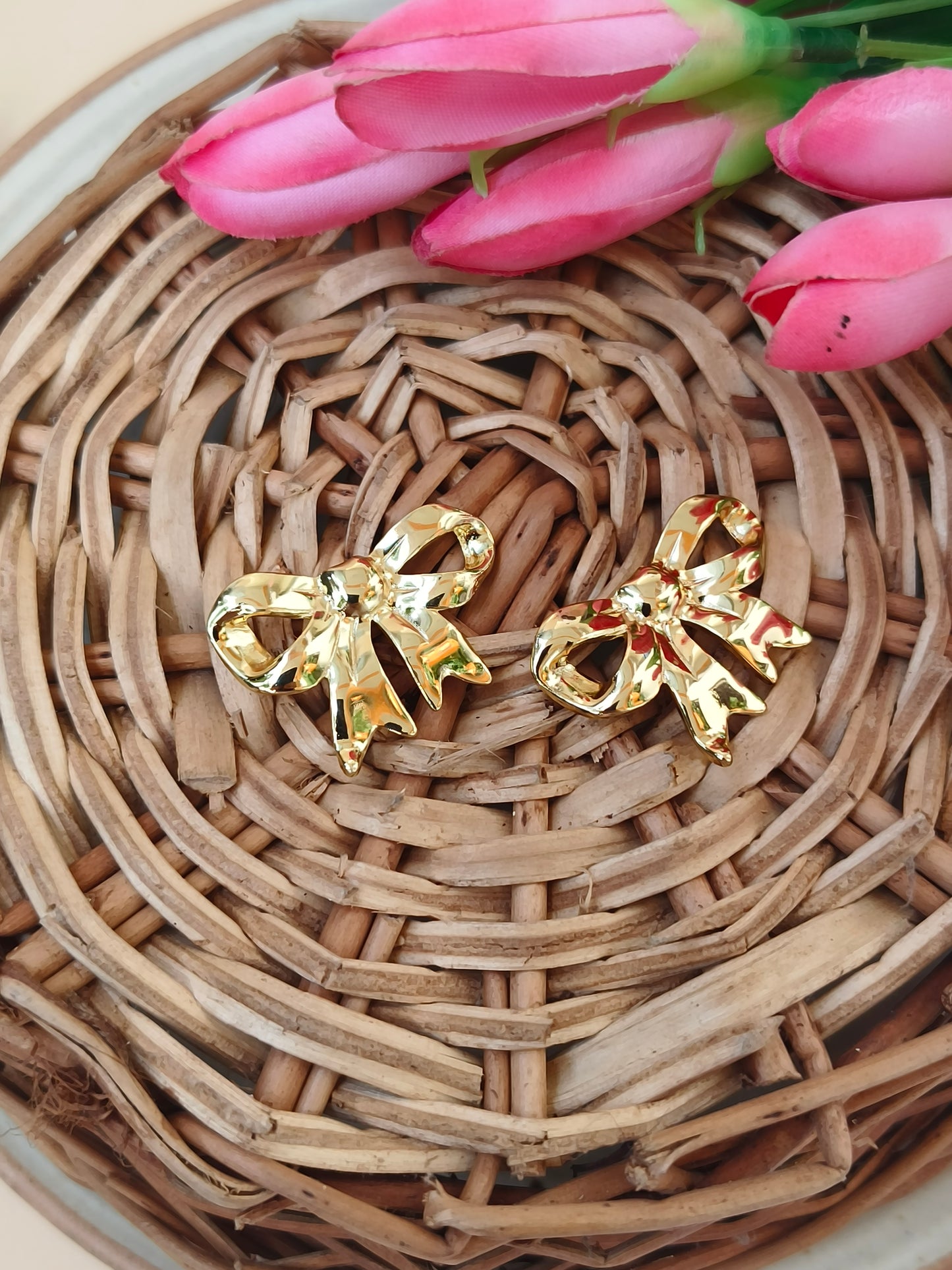 Anti-Tarnish Gold Bow Knot Earrings – Long-Lasting Shine