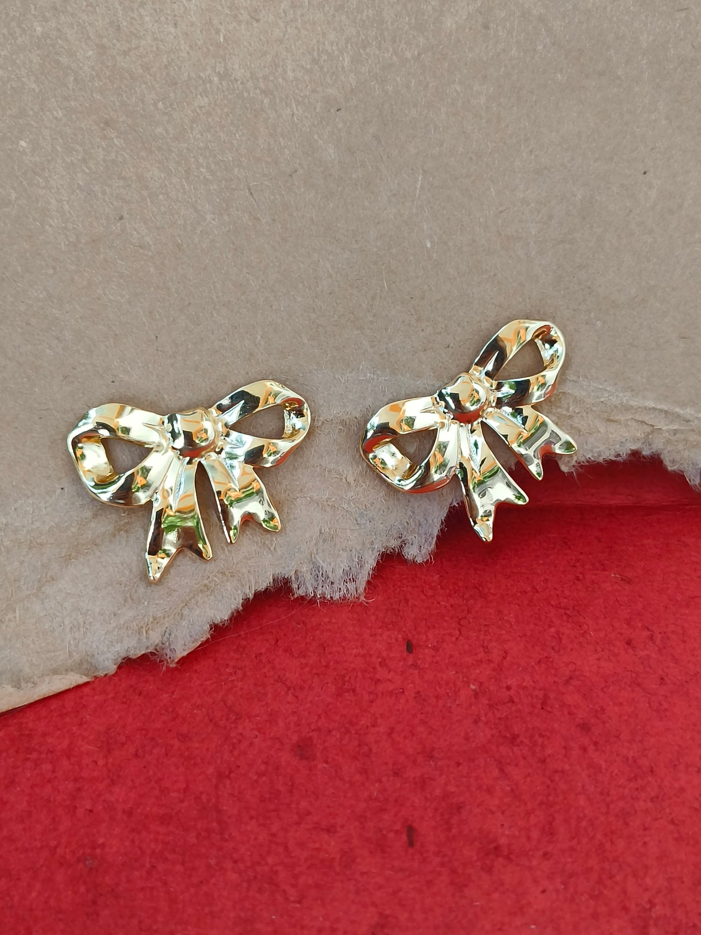 Anti-Tarnish Gold Bow Knot Earrings – Long-Lasting Shine