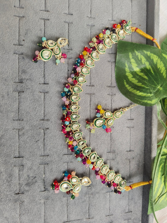 BEAUTIFUL SLEEK NEACKLACE SET