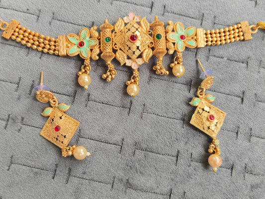 RAJWADI MINIMAL CHOKAR SET