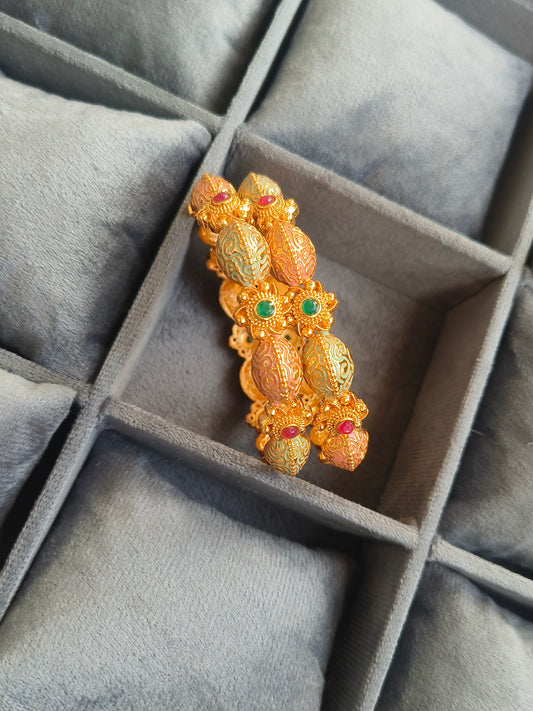 MINT AND PINK RAJWADI BANGLES RB08