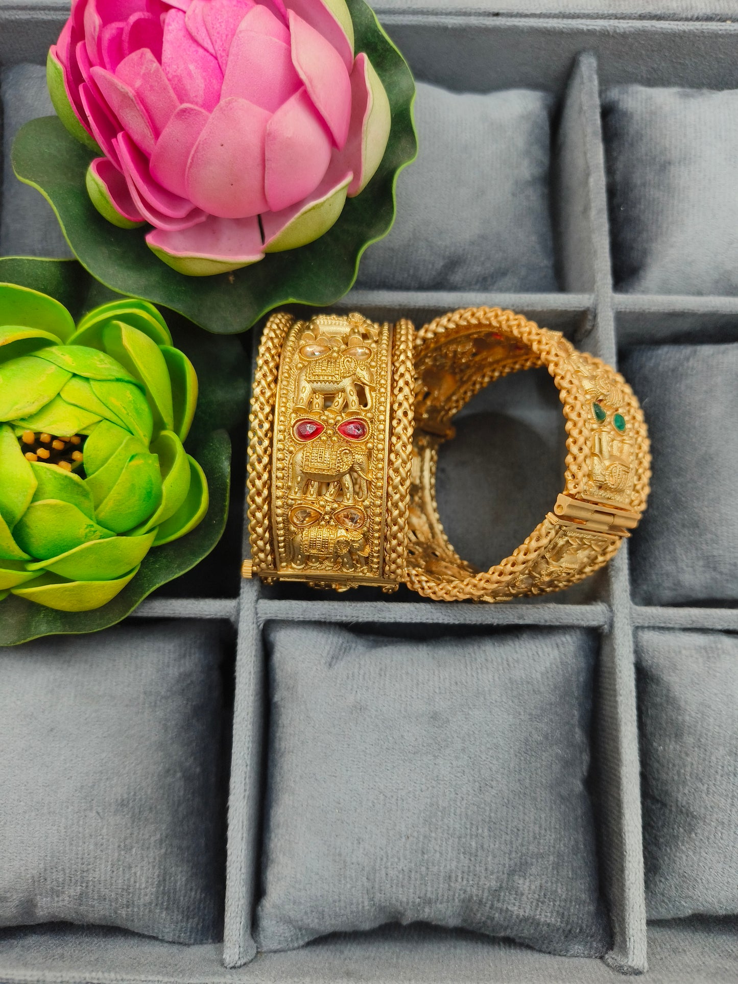 Rajwadi Bangle RB03