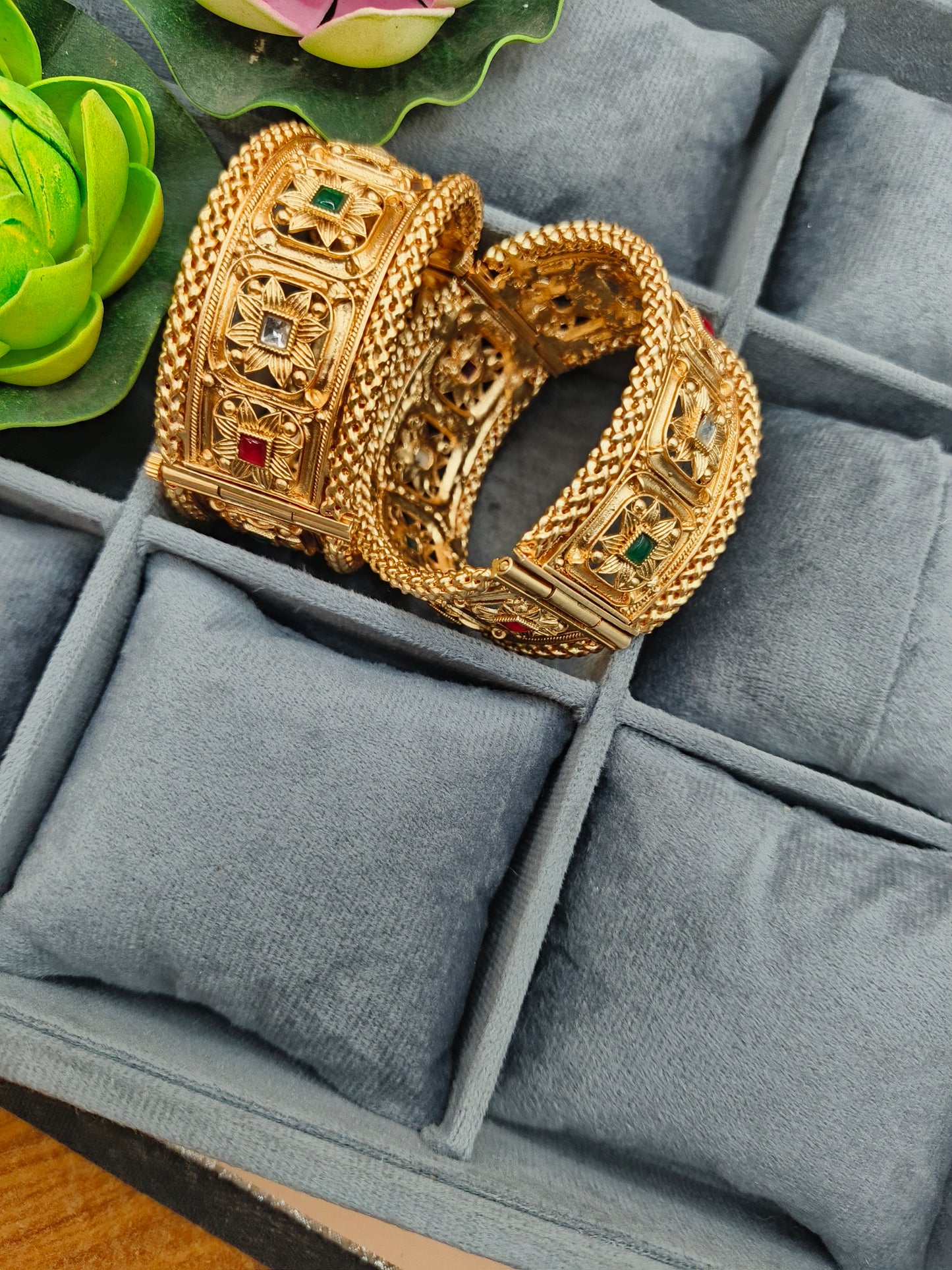 Rajwadi Bangles RB02