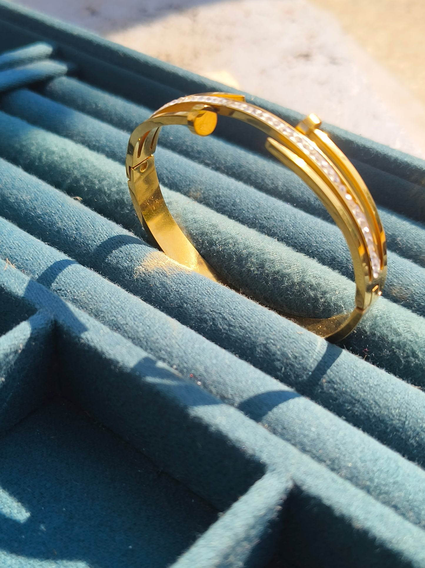 JewellsBySwati Anti-Tarnish Gold Finish Crystal Bracelet for Women | Sleek Adjustable Kada