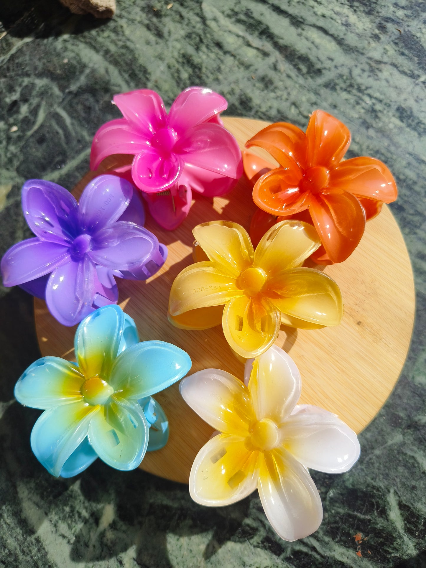 DAISY Flower Hair Claw Clip | Single Floral Hair Clip for Girls & Women