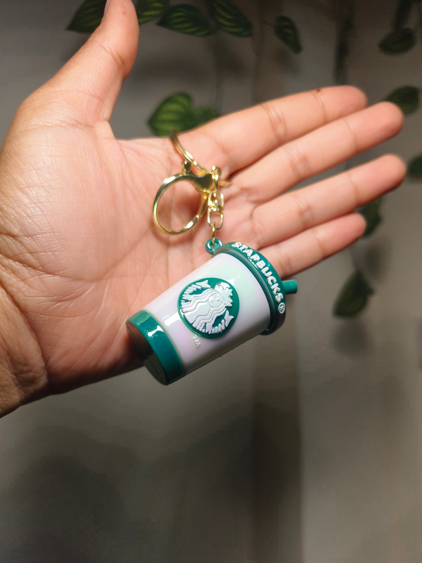 Mini Coffee Cup Keychain | Starbucks Style Cute Tumbler Keyring for Keys, Bags & Gifts