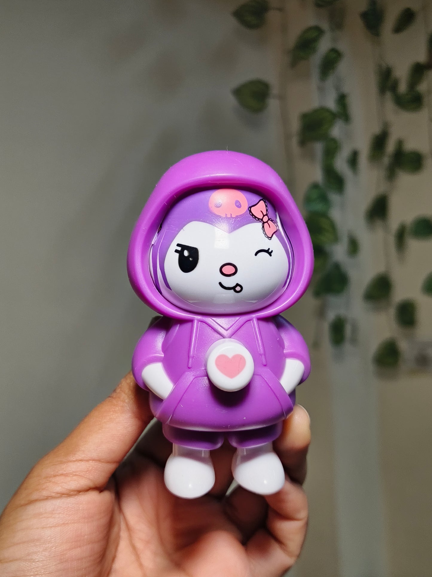 Face Changing Cute Cartoon Keychain – Kawaii Style Mood Changing Keychain for Kids & Girls