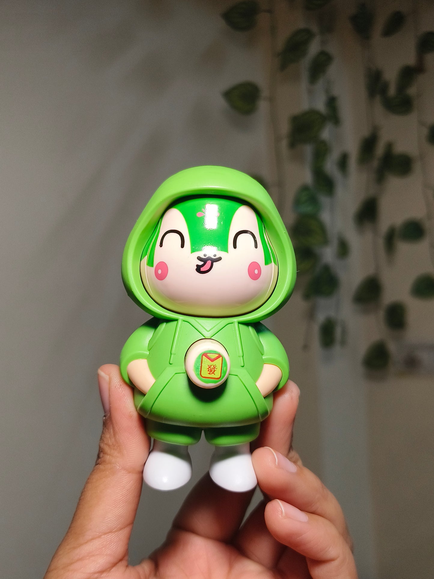 Green Face Changing Cartoon Keychain – Cute Kawaii Mood Changing Keychain for Kids & Gifts