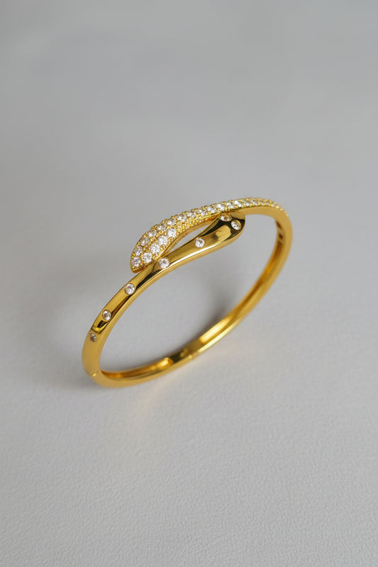 Crossover Leaf Design Gold Plated AD Bracelet for Women | Anti Tarnish American Diamond Designer Cuff Bracelet | Elegant Party Wear Kada