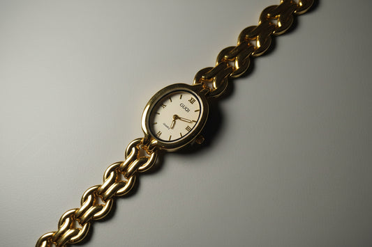 Luxury Gold Chain Bracelet Watch for Women | Vintage Oval Dial Statement Watch