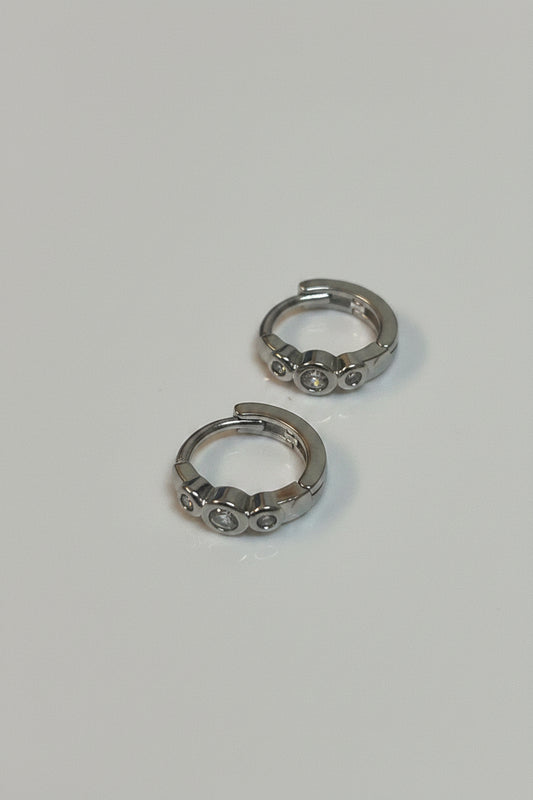 Silver hoops for Lobe Pierciebf