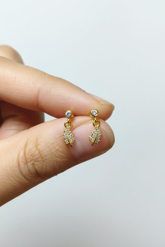 Ball Back Leaf dangler for helix piercing (Pair)