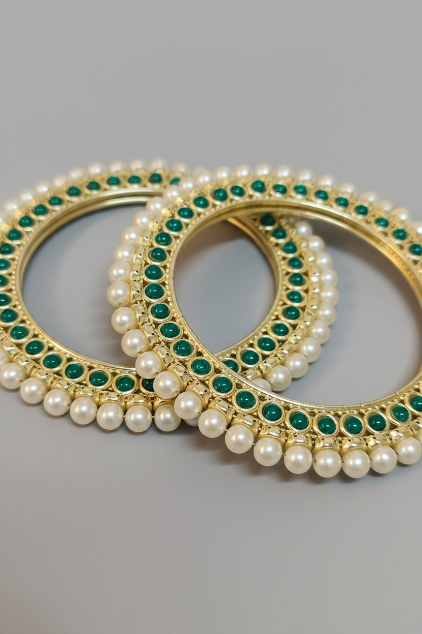 Green Rajwadi Bangles With Pearl