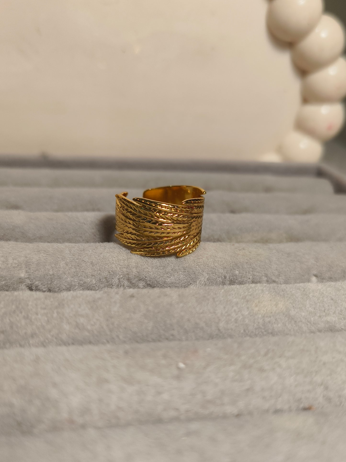 Luxury Gold Feather Ring for Women |