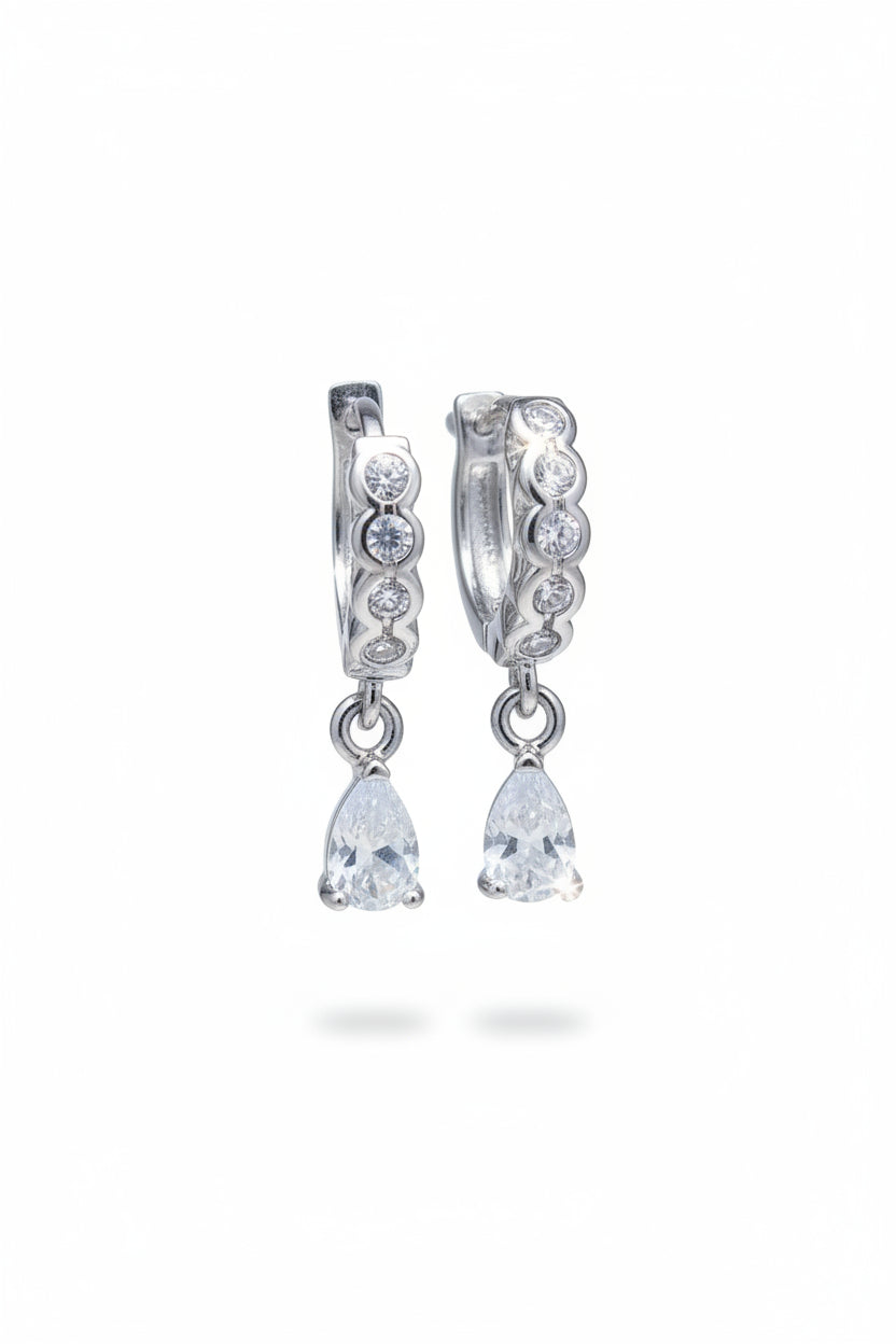 TearDrop Stone Dangler for Lobe Piercing