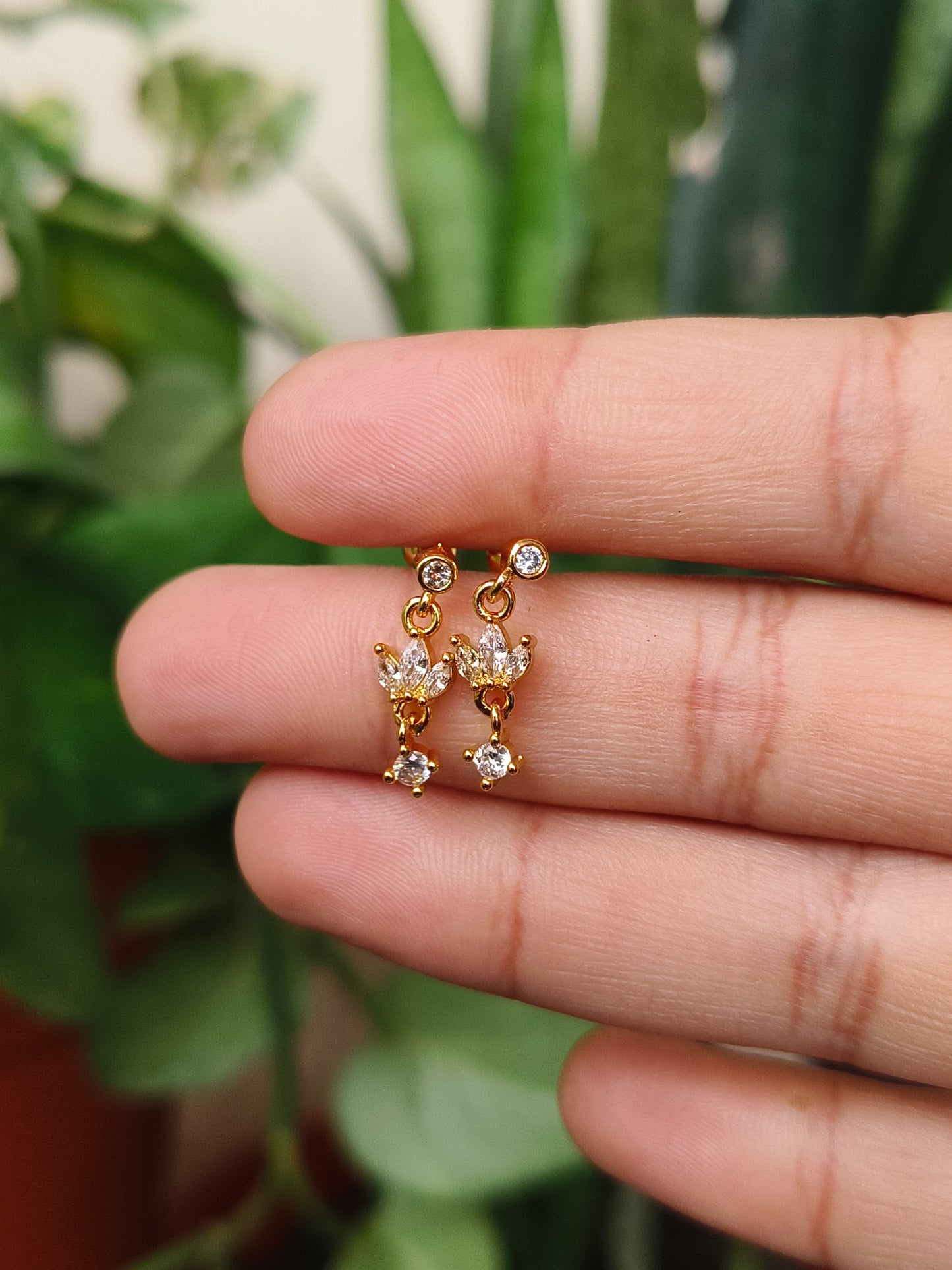Flower stone Ball Back Danglers for helix