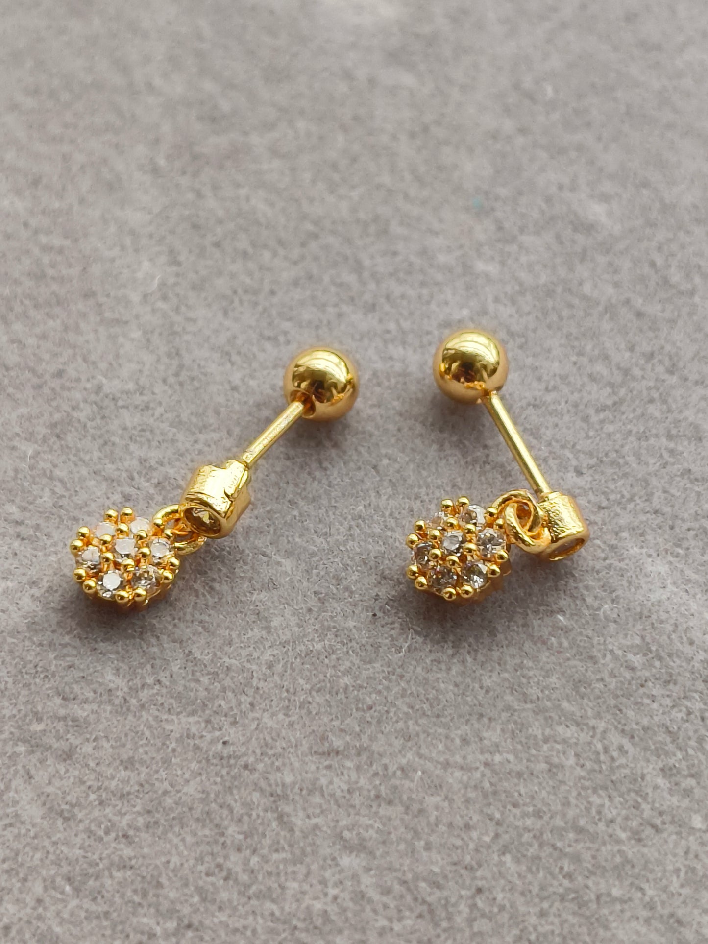 Ball Back flower dangler|BB45
