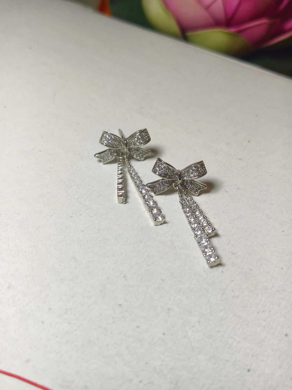 Sparkling Bow Statement Earrings🤍🎀