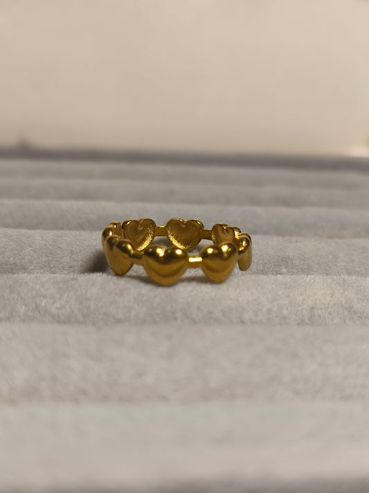 Golden Heart Anti-Tarnish Waterproof Ring 💛✨