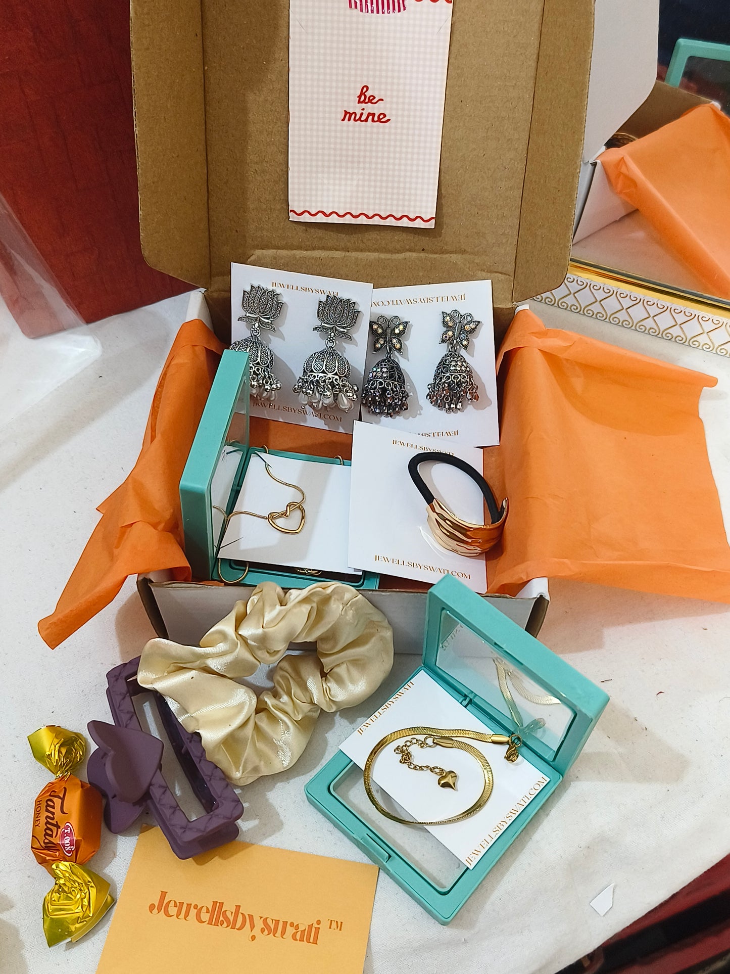 Premium Jewelry Gift Hamper for Women