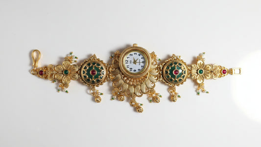 Heritage florer bracelet watch